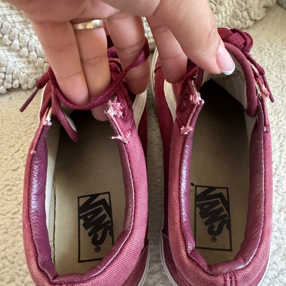 VANS Old Skool Burgundy | 7.5 | Slightly Worn - Picture 6 of 7
